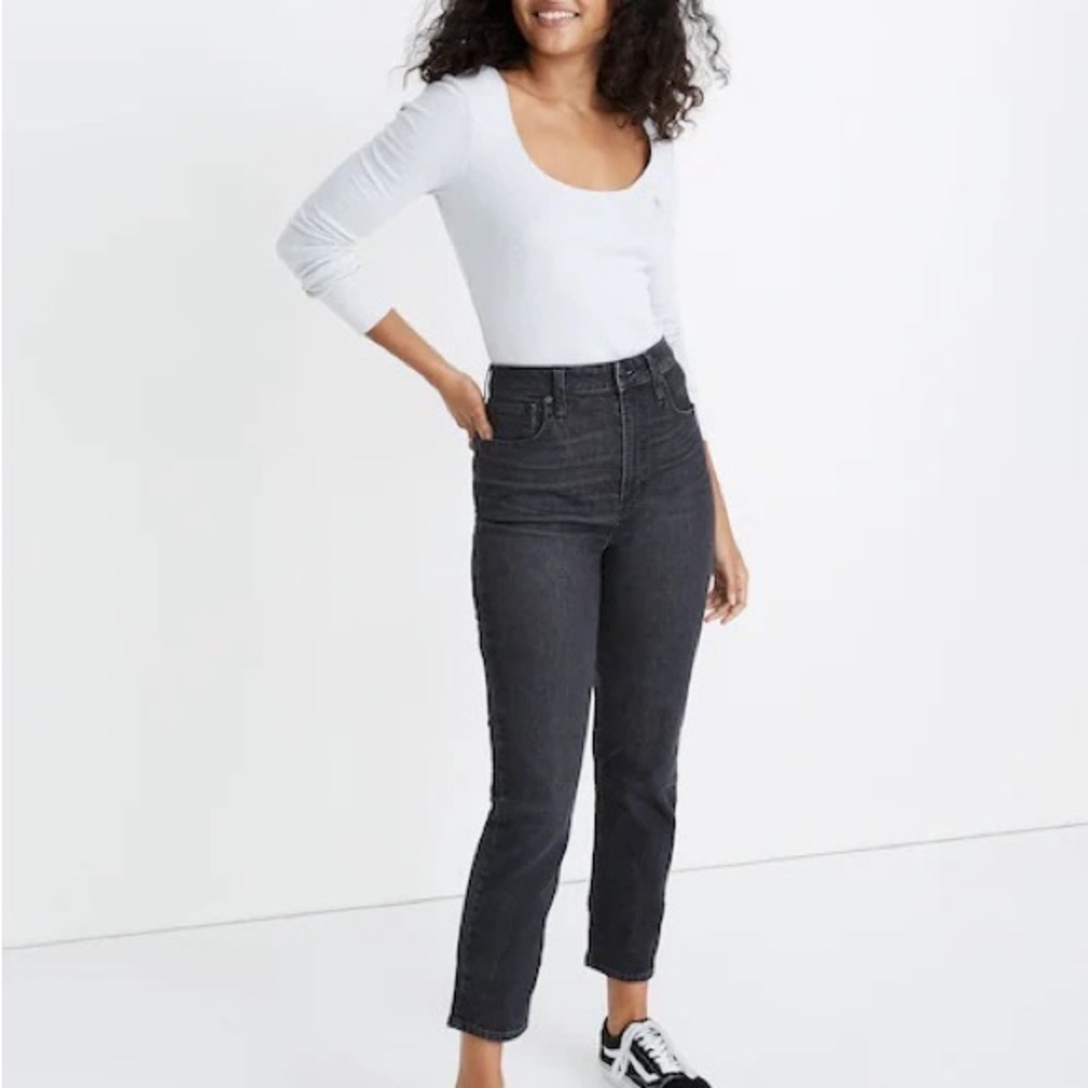Madewell The Curvy Perfect Vintage Jean in Vintage Grey - Picture 10 of 10